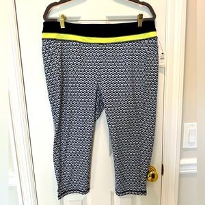T by Talbots cropped leggings, size XL